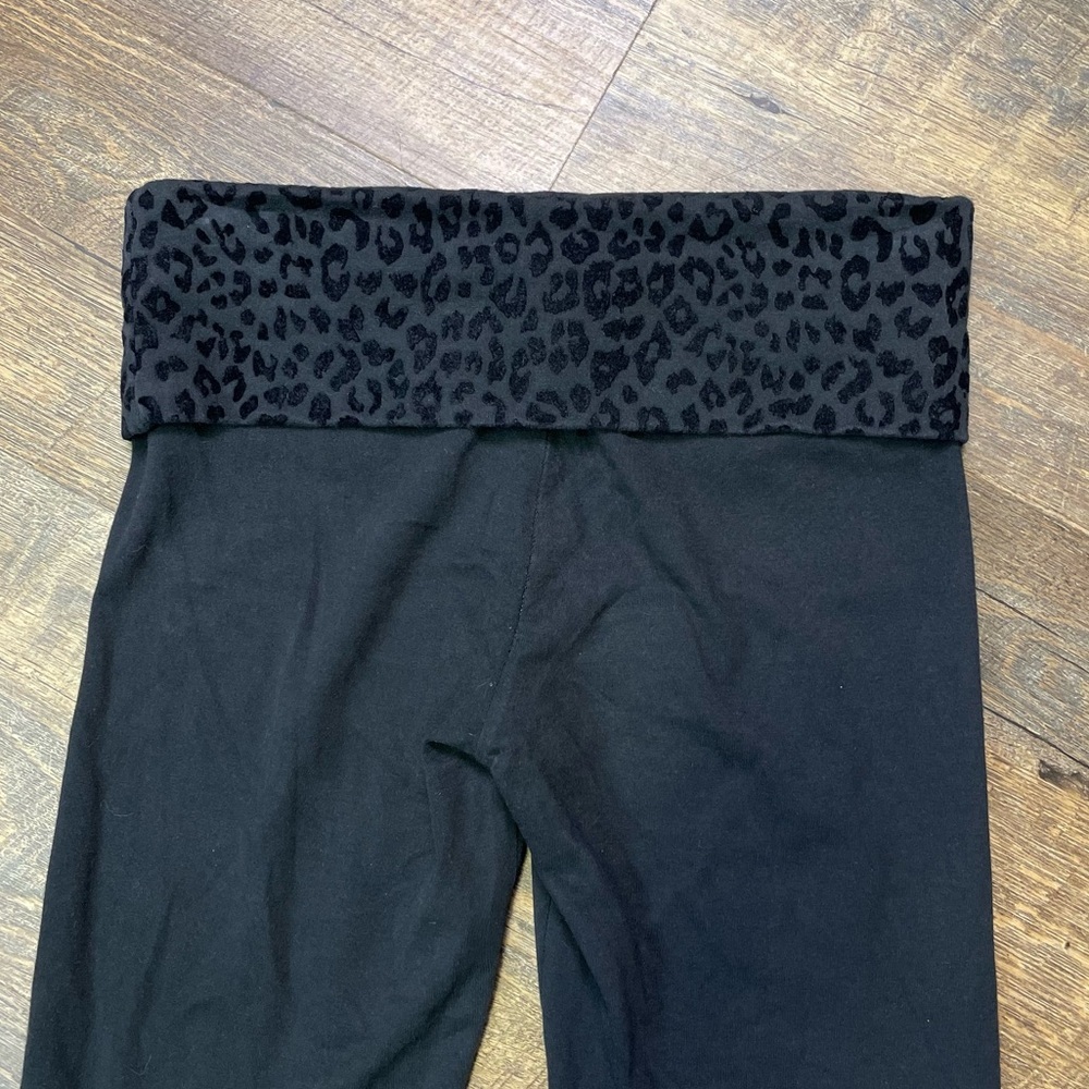 Victoria’s Secret PINK Womens XS Low Rise Black Cheetah Foldover Leggings Skinny - Picture 8 of 11